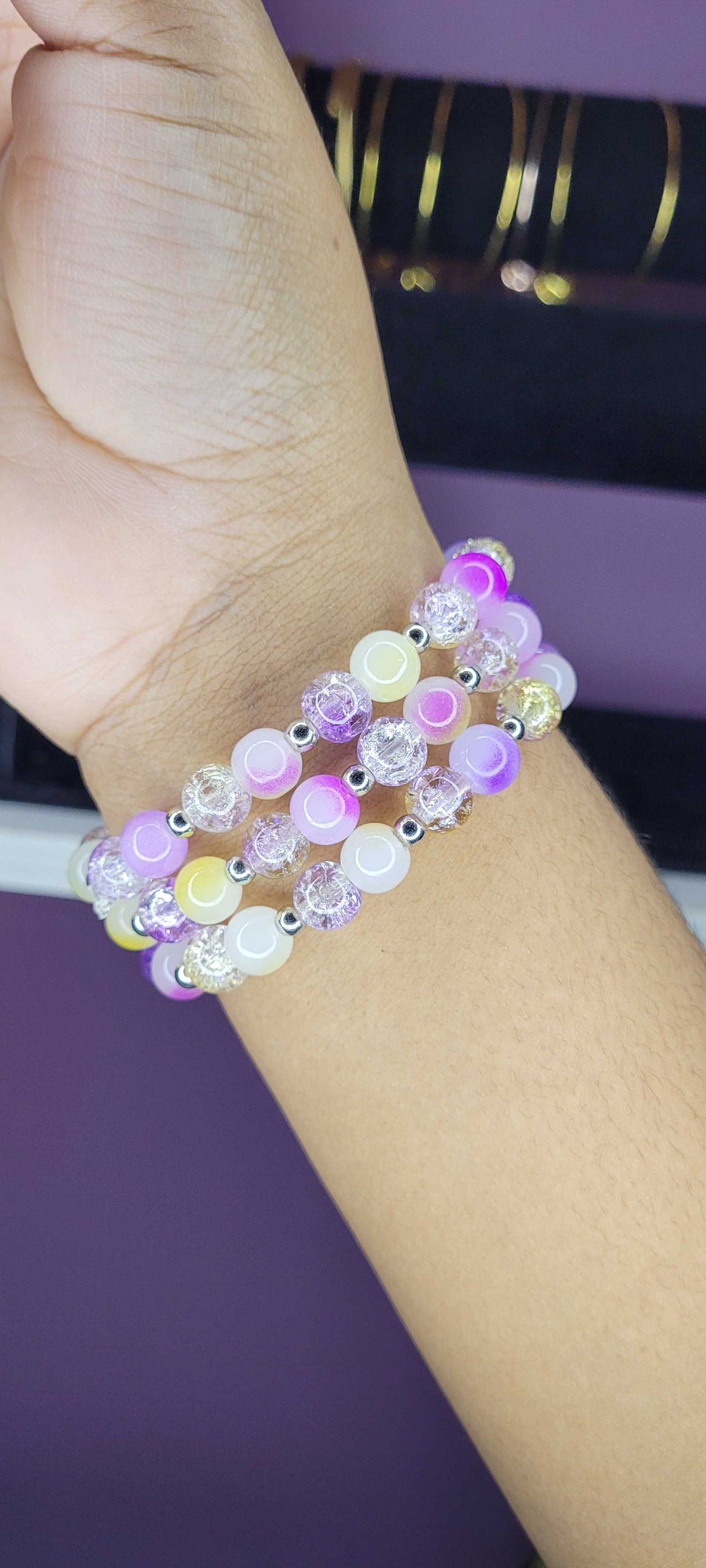 PURPLE AND YELLOW CRACKLE BRACELET