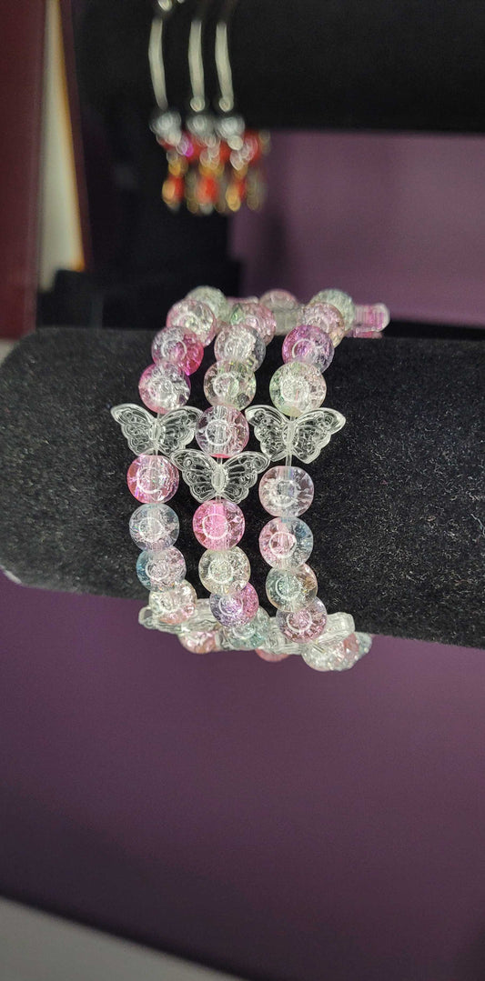 CLEAR CRACKLE BRACELET WITH BUTTERFLIES