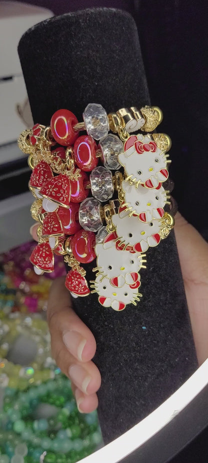 HELLO KITTY SPRING BRACELET (GOLD)
