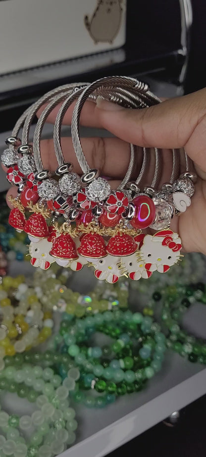 HELLO KITTY SPRING BRACELET (SILVER)
